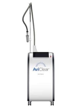 A Device Of AviClear For Treatment At The Regeneris Medspa & Cosmetic Surgery Boston